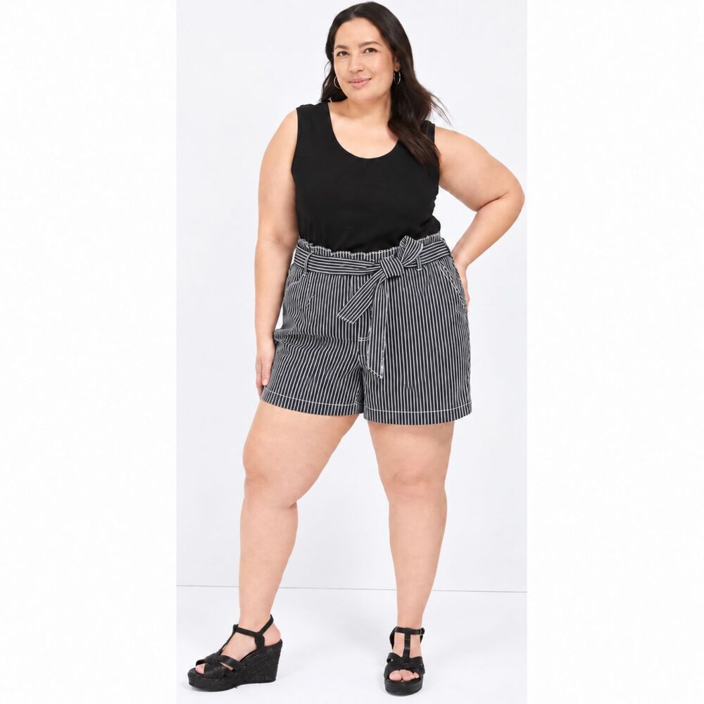 Lane Bryant Bermuda Shorts Size 24 NWT High Rise Paperbag Nautical Stripe